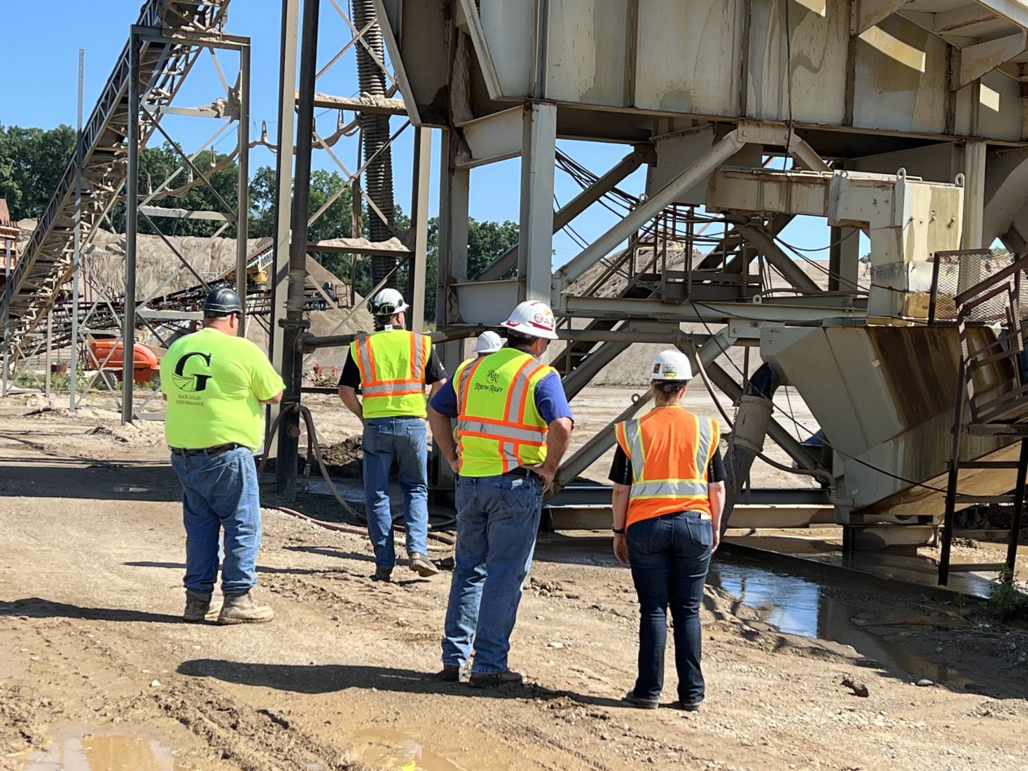 Round Lake West Pit Hosts MAA Safety Committee